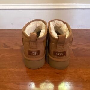 Ugg platform ultra minis